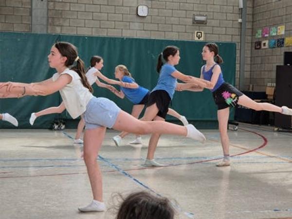 Tropisch Dansparadijs 2026 © Dansgroep Chara