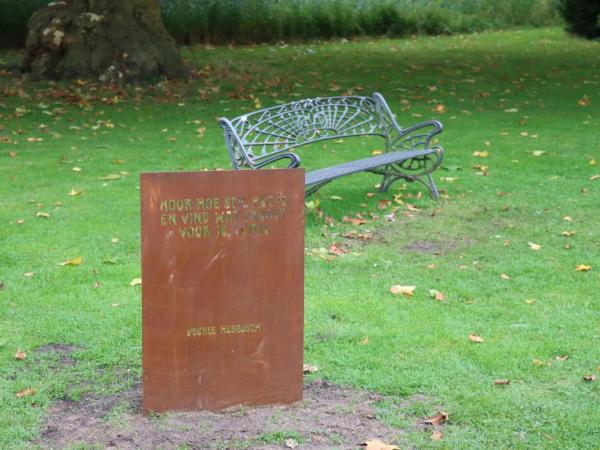 Schotenaren kiezen dichtregels voor troostbanken