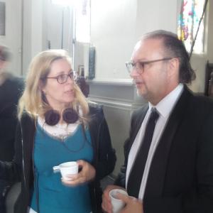 Crimi Clowns strijken neer aan het Sint-Cordulaplein