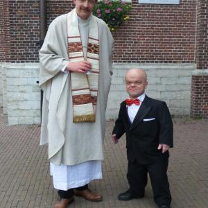 Crimi Clowns strijken neer aan het Sint-Cordulaplein